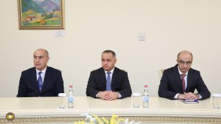 Քննչական կոմիտեի նախագահ Արթուր Պողոսյանը ներկայացրել է գլխավոր վարչության պետի տեղակալին
